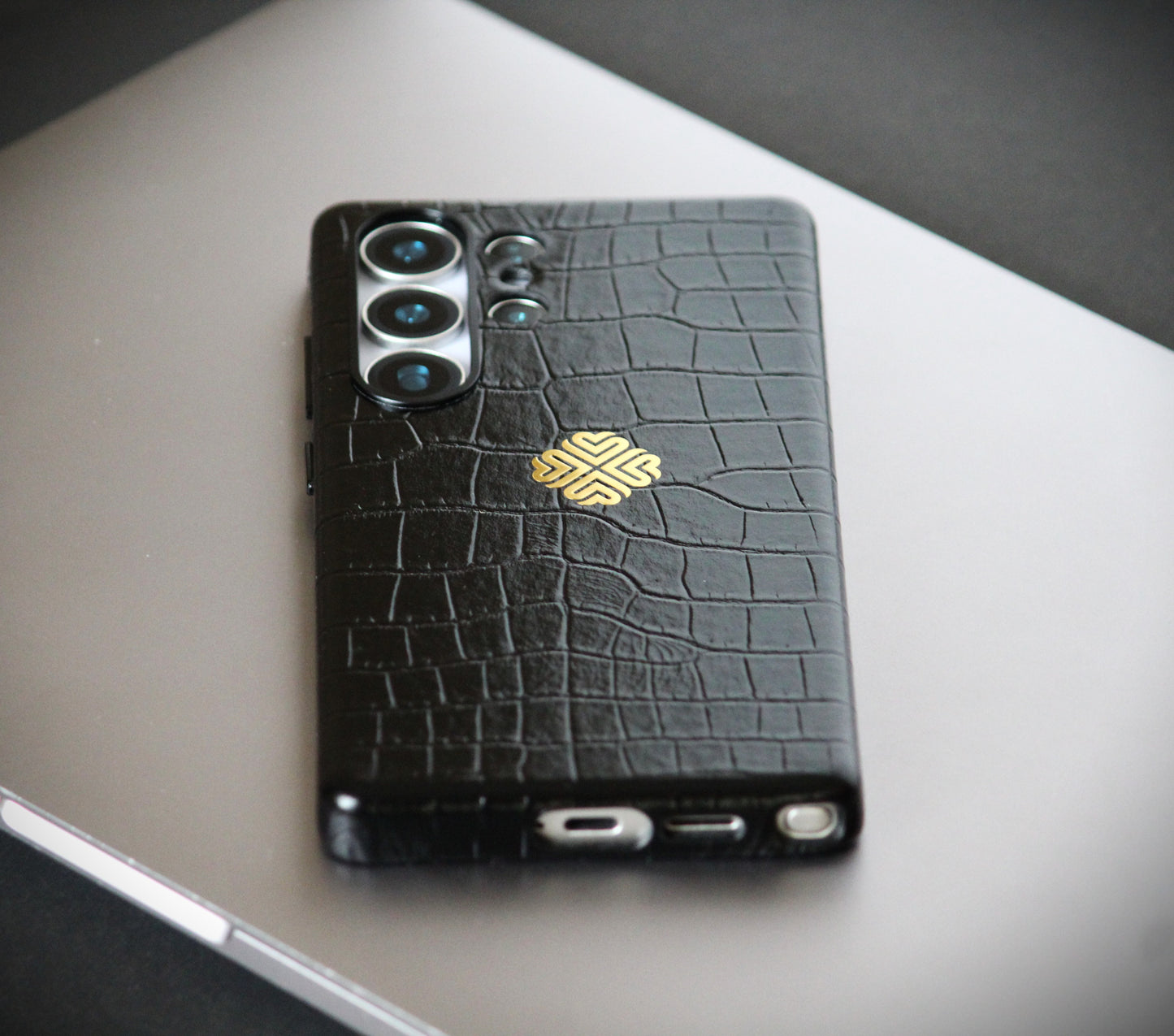 Jet Black | Premium Leather Luxury S25 Ultra Cover