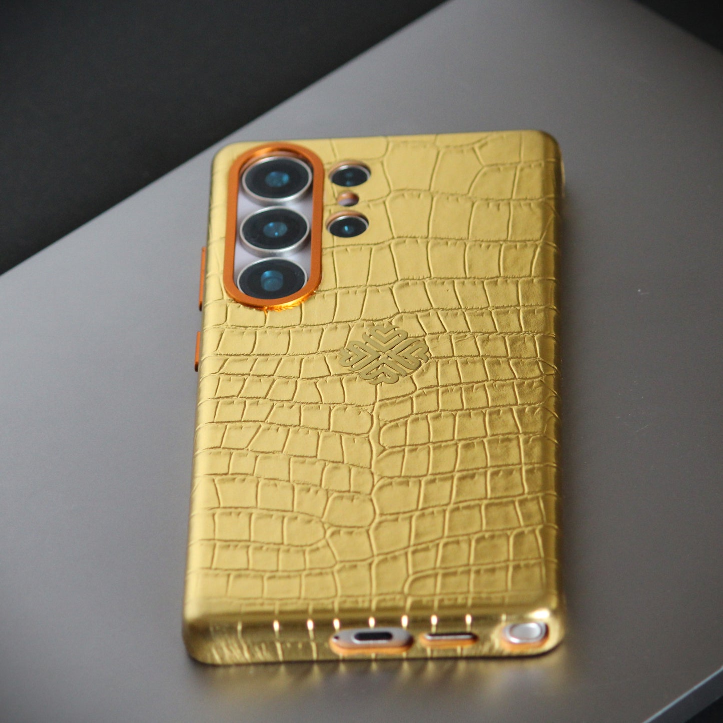 Royal Gold | Premium Leather Luxury S25 Ultra Cover