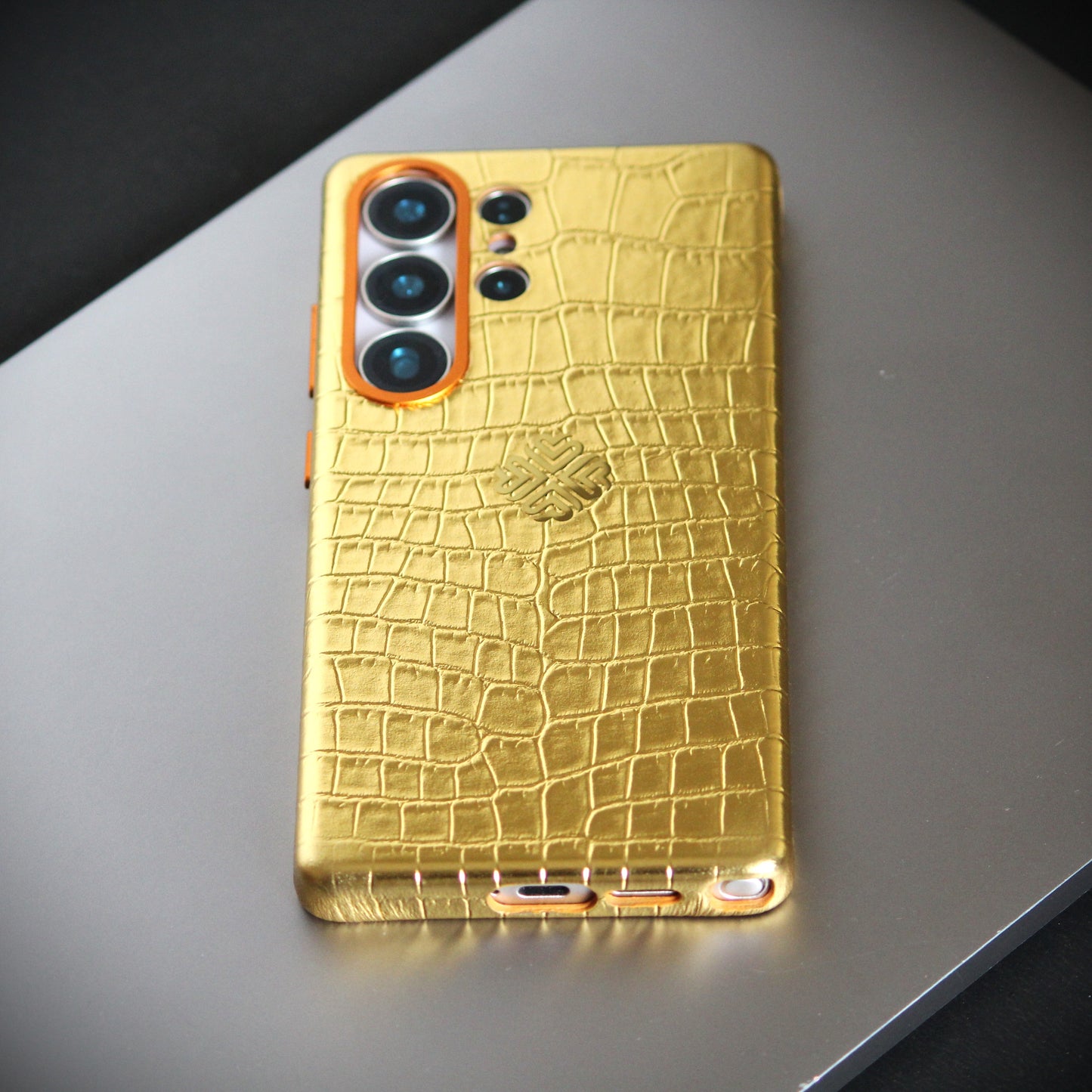 Royal Gold | Premium Leather Luxury S25 Ultra Cover