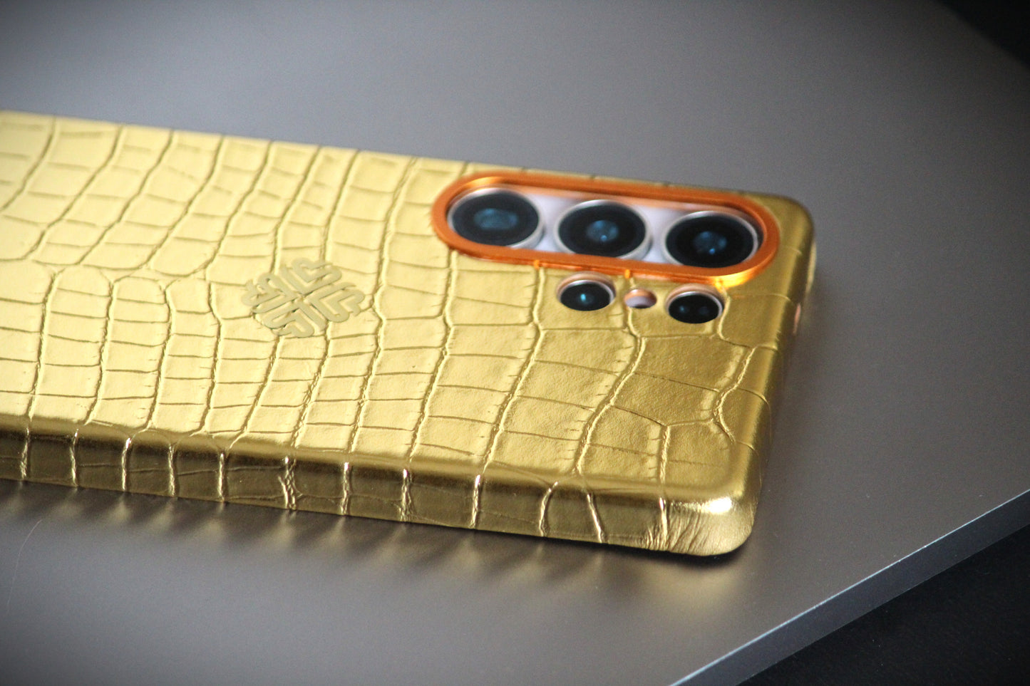 Royal Gold | Premium Leather Luxury S25 Ultra Cover