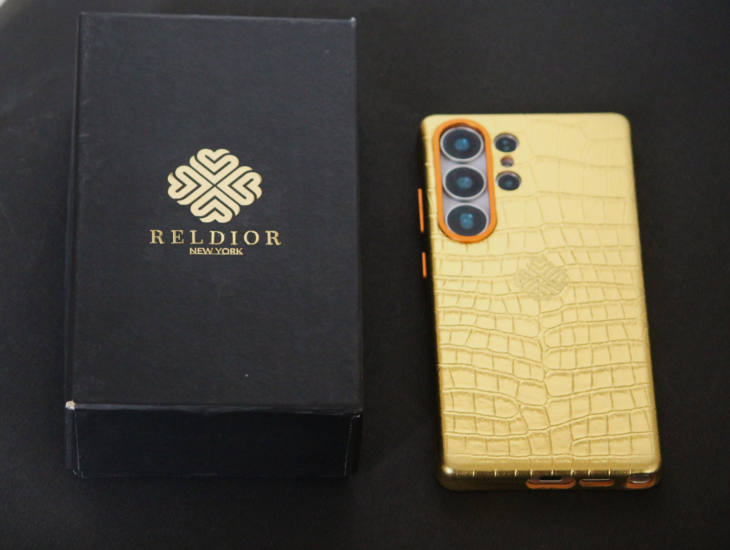 Royal Gold | Premium Leather Luxury S25 Ultra Cover