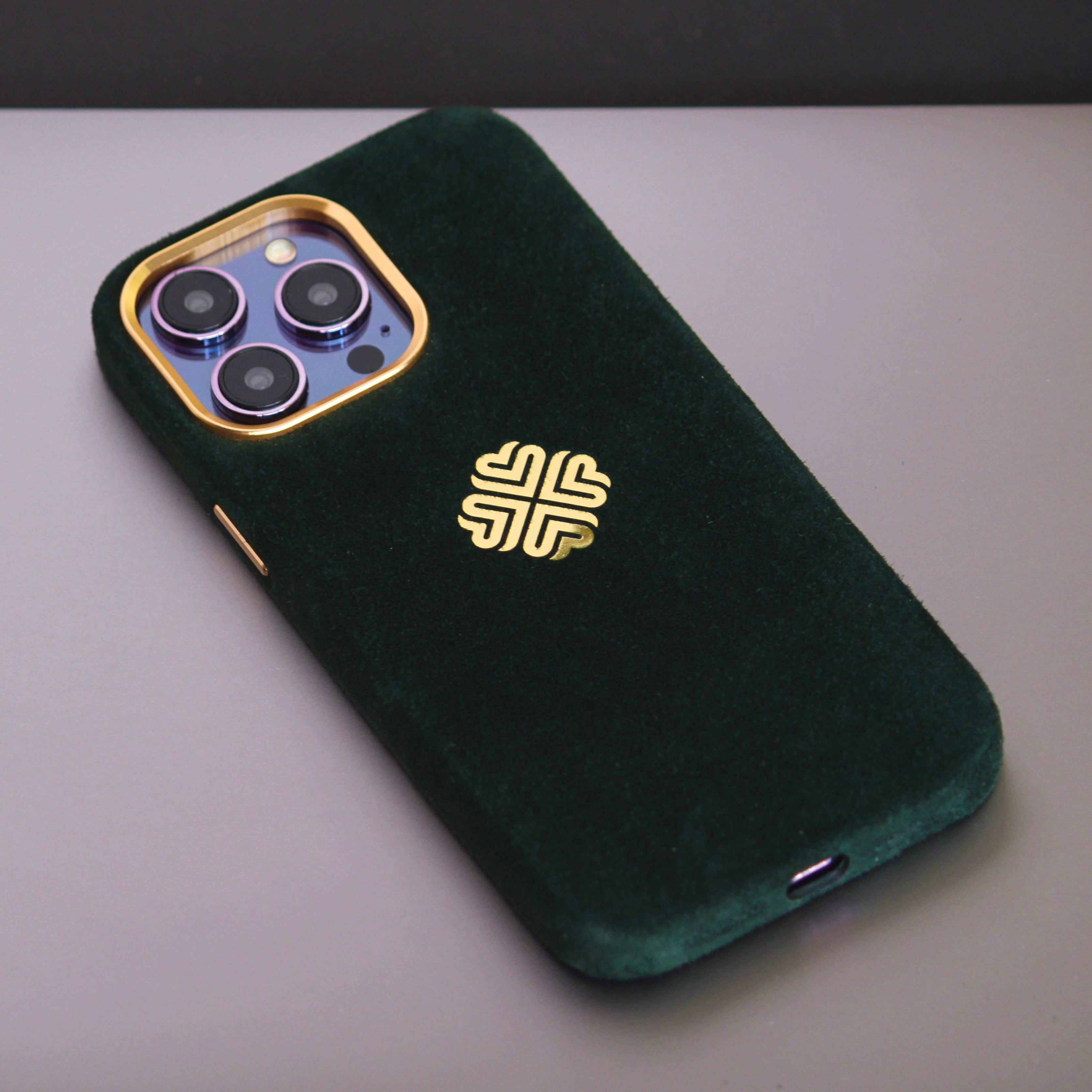 forest green iphone 14 pro