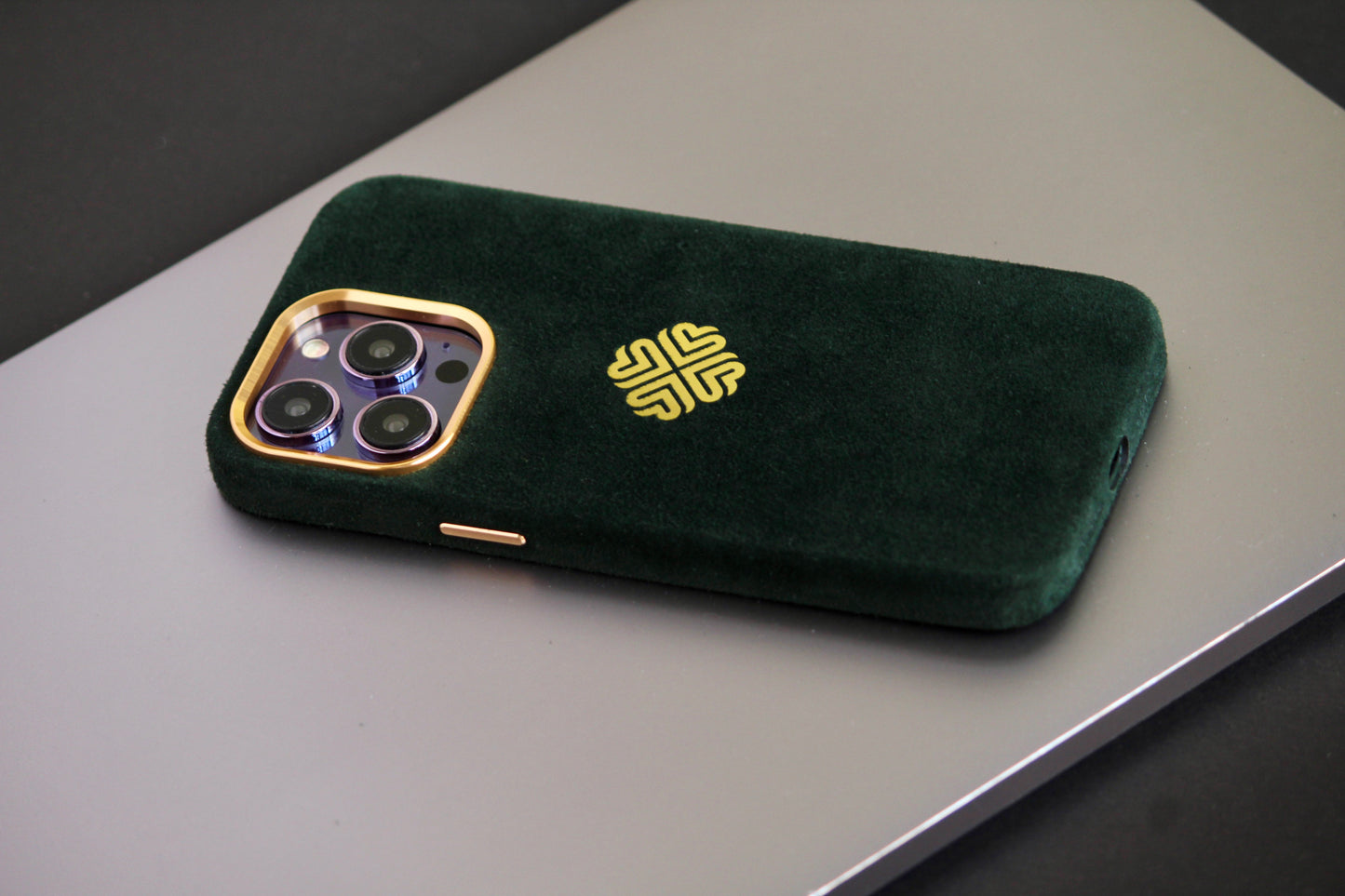 Forest Green | MagSafe Premium Alcantara Leather Luxury iPhone Cover
