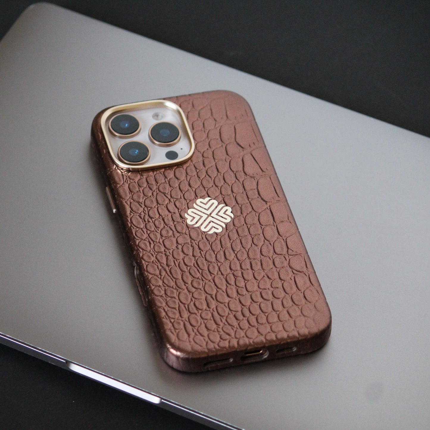 Royal Copper | MagSafe Premium Leather Luxury iPhone Cover