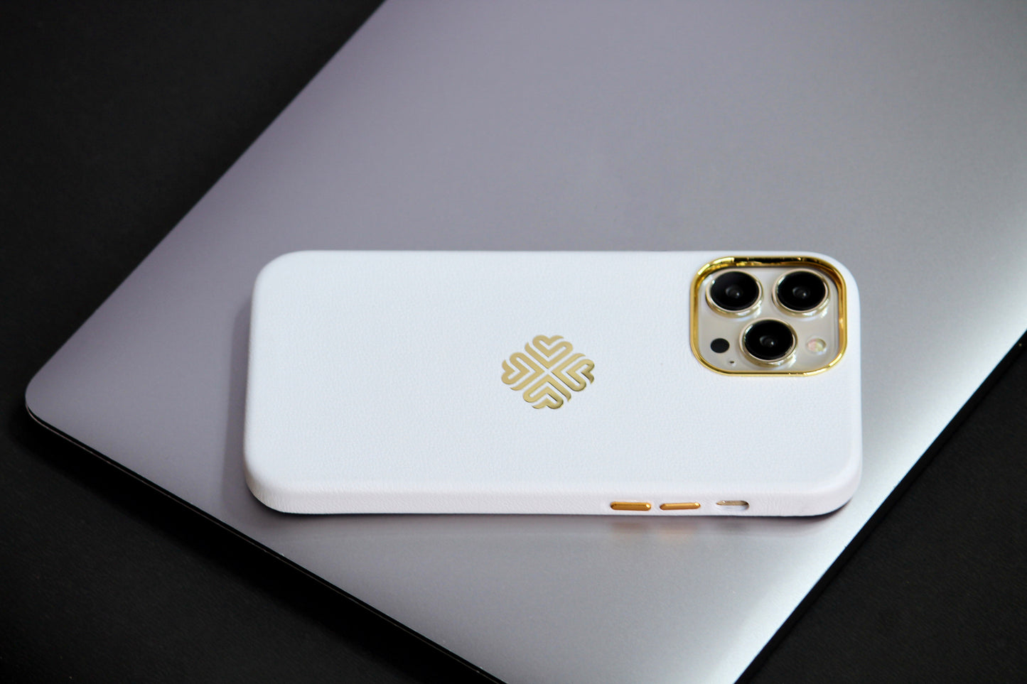 Pure White MagSafe apple phone case by Reldior